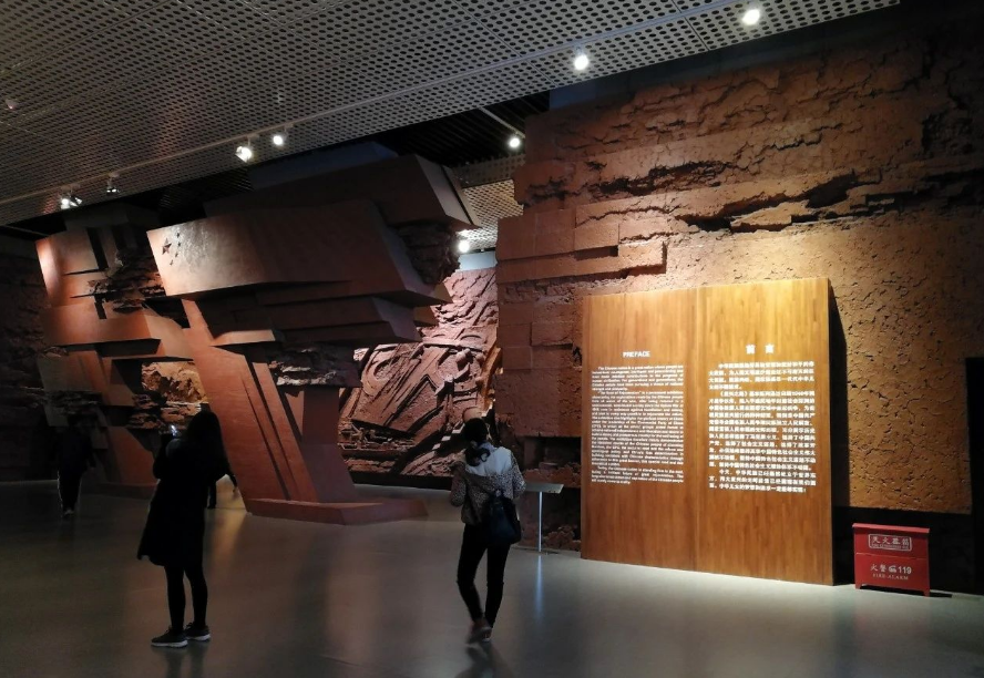 展廳設(shè)計｜《復(fù)興之路》展陳設(shè)計